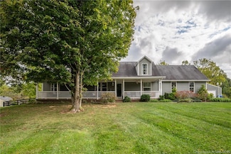 8470 Seneca Dr NE, Georgetown, IN 47122