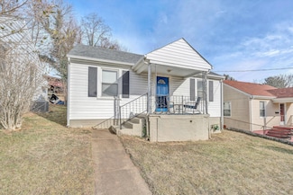 1396 Buena Vista Blvd SE, Roanoke, VA 24013
