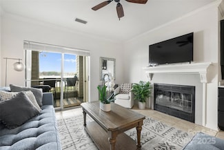907 Southwest Dr Unit 7, Davidson, NC 28036