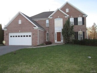 3189 Greenleafe Dr N, Phoenix, NY 13135