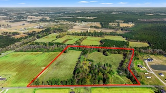 4038 Valley Forge Rd, Aynor, SC 29511