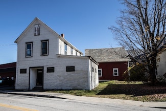 8 Andover St, Ludlow, VT 05149