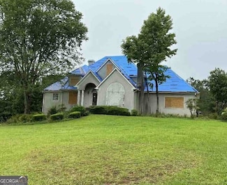 145 Windy Ridge Ct, Fayetteville, GA 30214