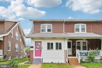 716 W 3rd St, Lansdale, PA 19446