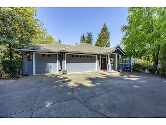3136 Tanner Park Dr, Eugene, OR 97405