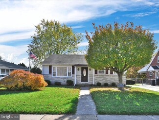 14 Runyon Rd, Hummelstown, PA 17036