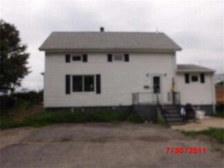 32 Hathaway St, Fall River, MA 02720