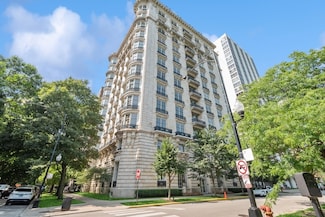 1544 N State Pkwy Unit A-3, Chicago, IL 60610