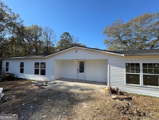 1384 Pocket Rd, Braselton, GA 30517