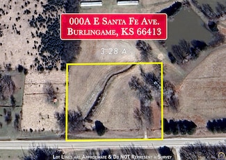 728 E Santa fe Ave, Burlingame, KS 66413