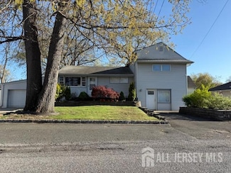 12 Ashmall Ave, Monroe Township, NJ 08831