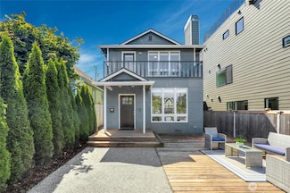 2111 6th Ave W, Seattle, WA 98119