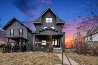 3028 Wayne Ave, Kansas City, MO 64109