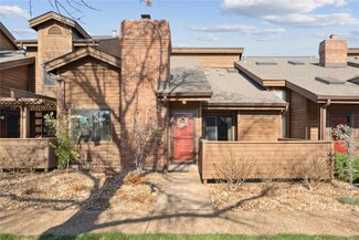 1006 Hemingway Ln Unit D, Weldon Spring, MO 63304