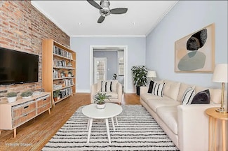 722 10th Ave Unit 2, New York, NY 10019