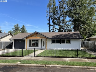 16909 SE Lafayette St, Portland, OR 97236