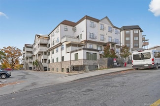 5 Lizensk Blvd, Monroe, NY 10950