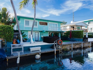 105 Long Key Lake Dr, Layton, FL 33001