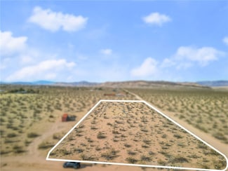 56882 Castillo Rd, Homestead Valley, CA 92285