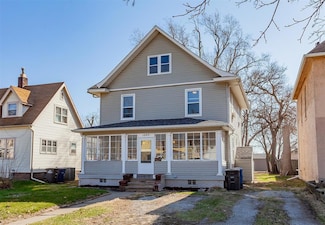 1249 E 13th St, Des Moines, IA 50316