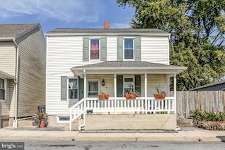 41 E High St, Middletown, PA 17057