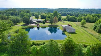 2619 County Farm Rd, London, KY 40741