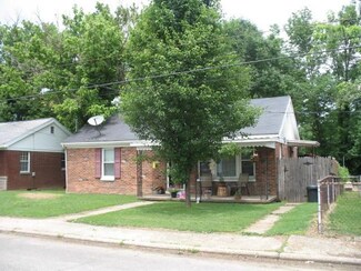 939 Green Meadows St, Cannelton, IN 47520