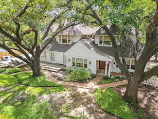 3501 Bellefontaine St, Houston, TX 77025