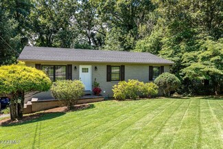 2730 Luther Rd, Maryville, TN 37804