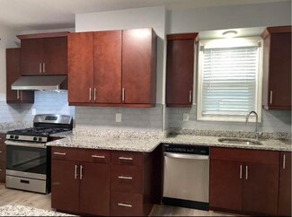 74 Nightingale St Unit 3, Dorchester Center, MA 02124