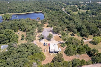 16303 E Rock Creek Rd, Norman, OK 73026