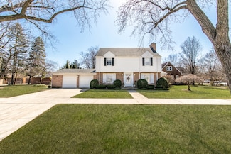 829 Hastings St, Park Ridge, IL 60068