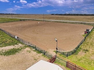 182 Lcr 329, Prairie Hill, TX 76678