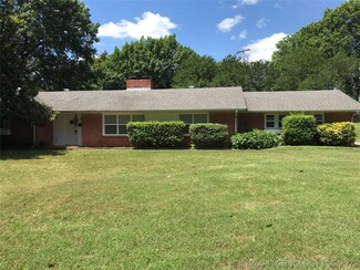 4215 Robertson St, Muskogee, OK 74401