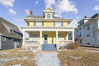 1720 2nd Ave SE, Cedar Rapids, IA 52403