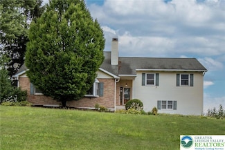 8555 Mohr Ln, Fogelsville, PA 18051