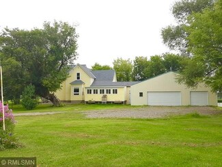 2179 103rd Ave, Braham, MN 55006