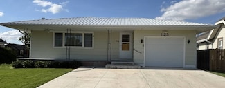 1125 Trail Ave, Hoxie, KS 67740