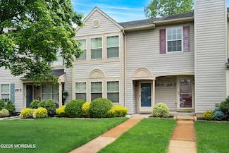 29 Copley Ct Unit 6, Freehold, NJ 07728