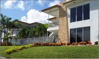 7422 NE 6th Ct Unit 7422, Miami, FL 33138