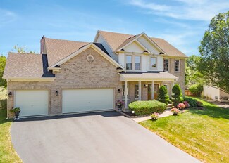 4756 Fesseneva Ln, Naperville, IL 60564