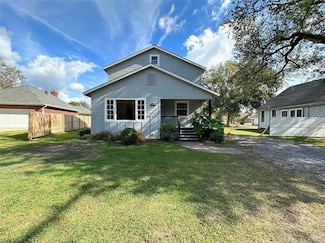 1805 Riverside Dr, Lake Charles, LA 70601