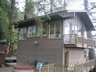 38 Ocean View Ln, Copalis Beach, WA 98535