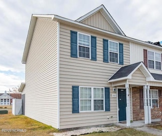 1001 Grandeur Ave, Jacksonville, NC 28546
