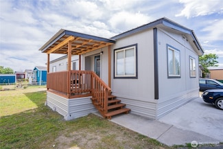 4000 Longview St NE Unit 82, Moses Lake, WA 98837
