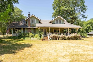 244 Griffin Rd, Grants Pass, OR 97527