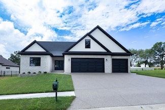 19014 Amherst Ln, Evansville, IN 47725
