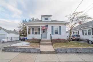402 Grotto Ave, Pawtucket, RI 02860