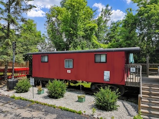 301 E Townline Rd, Lake Geneva, WI 53147