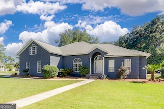 16 Glennmary Ln E, Richmond Hill, GA 31324